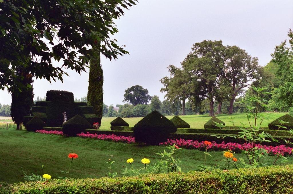 Chateau De Montriou Feneu ภายนอก รูปภาพ